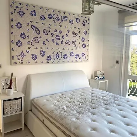 In Apartman *